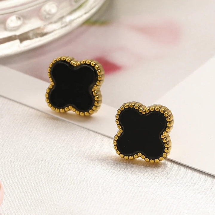 CLOVER | Boucles d'oreilles Noires