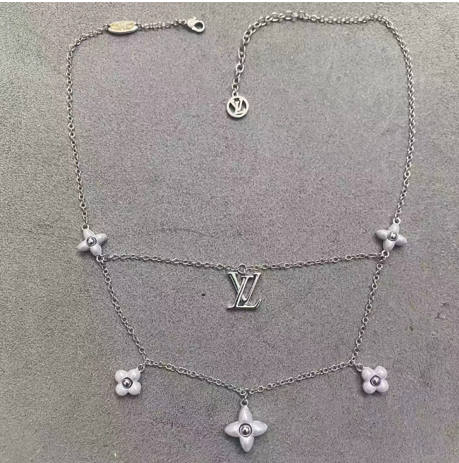 EXCLUSIVE | Collier superposé Almira