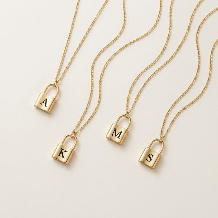 Collier initiale verrou Valora