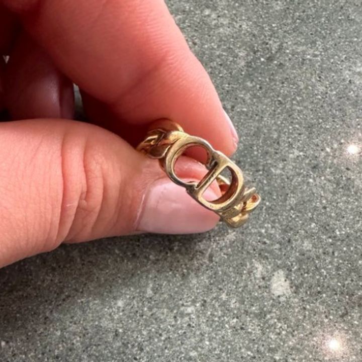 EXCLUSIVE | Bague Nora